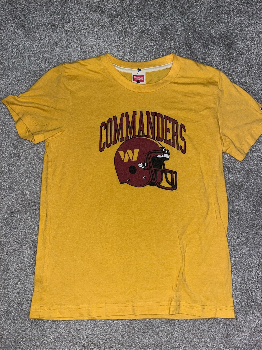 Washington Football Club Commanders Print T Shirt 12 youth kids Jayden Daniels
